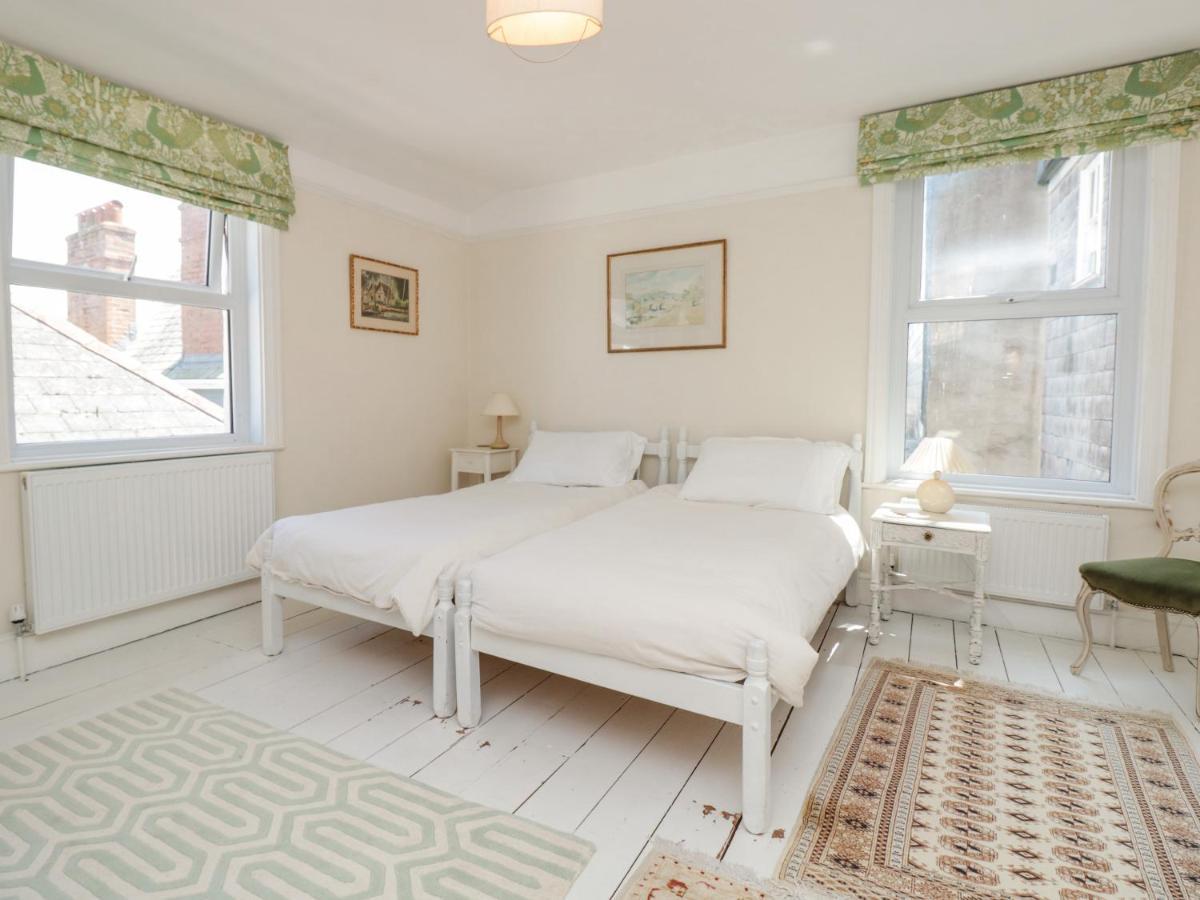 29B Lower Street Dartmouth Esterno foto