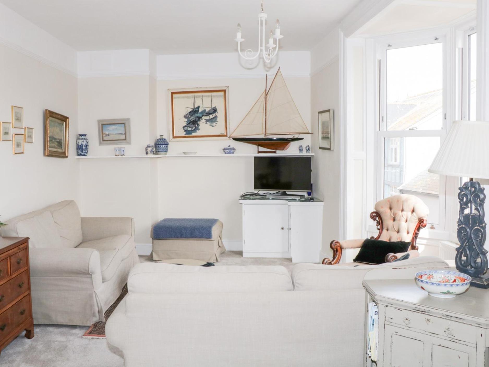 29B Lower Street Dartmouth Esterno foto